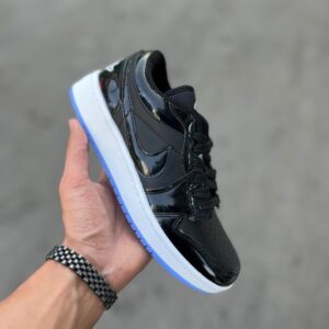 جردن وان Low ورنی